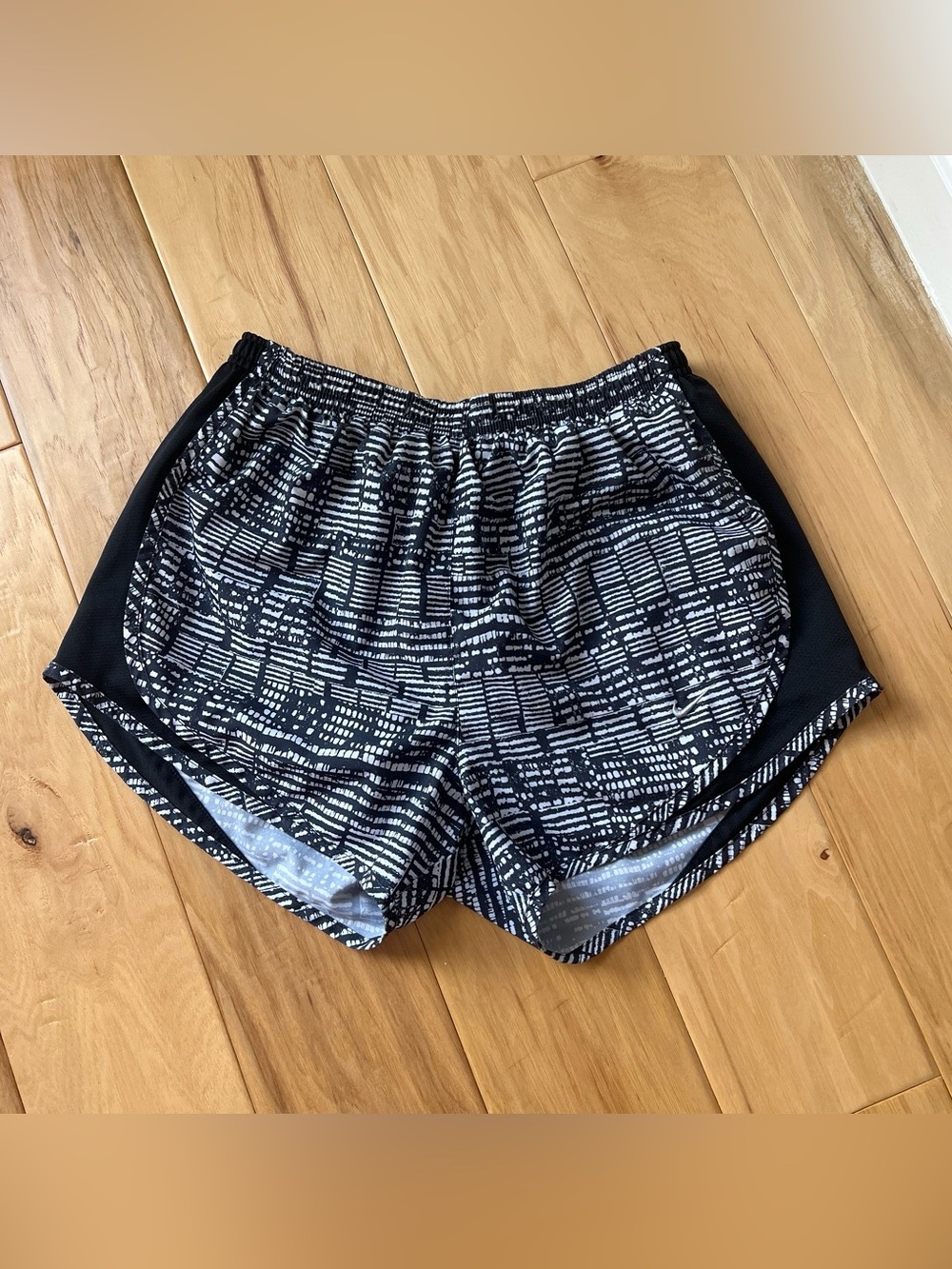 Nike Black & White Printed Women's Athletic Shorts